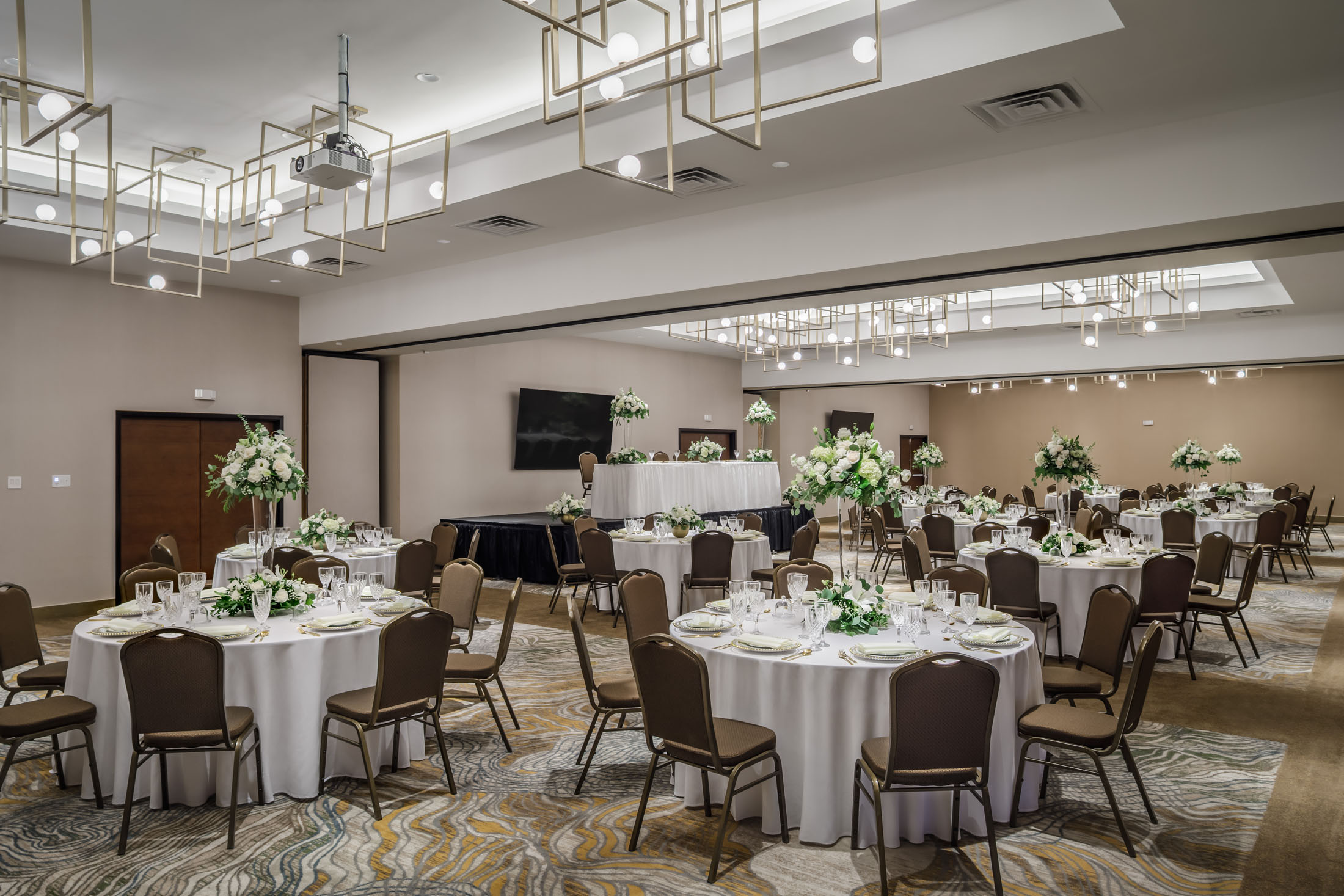 Ballroom - full space